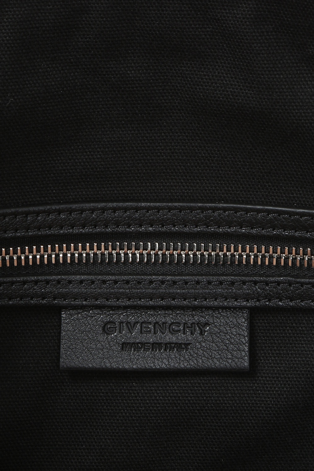 Givenchy ‘Antigona’ shoulder bag